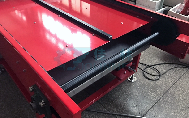 鏈條式輸送機(jī)