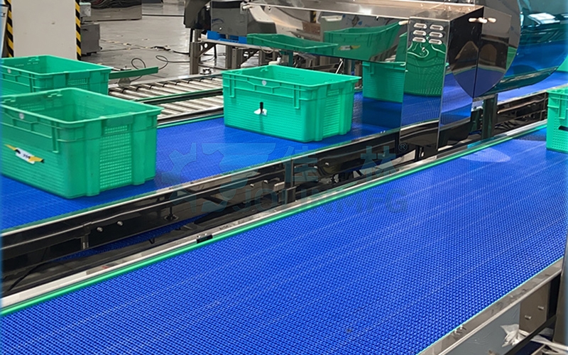 網(wǎng)帶輸送機