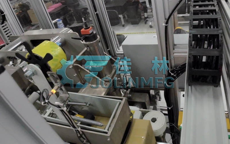 自動開裝封一體機(jī)